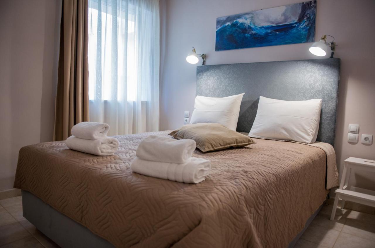 Golden Sun Apartments Kokkinos Pyrgos Exterior foto